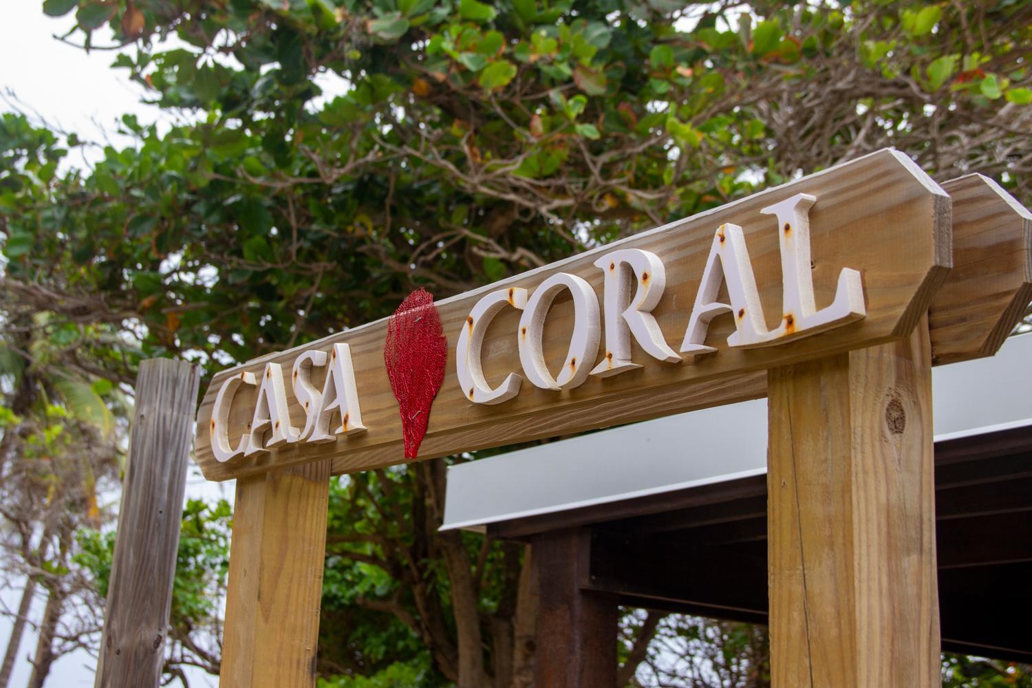 Casa Coral Hostel ลูควิโญ ภายนอก รูปภาพ