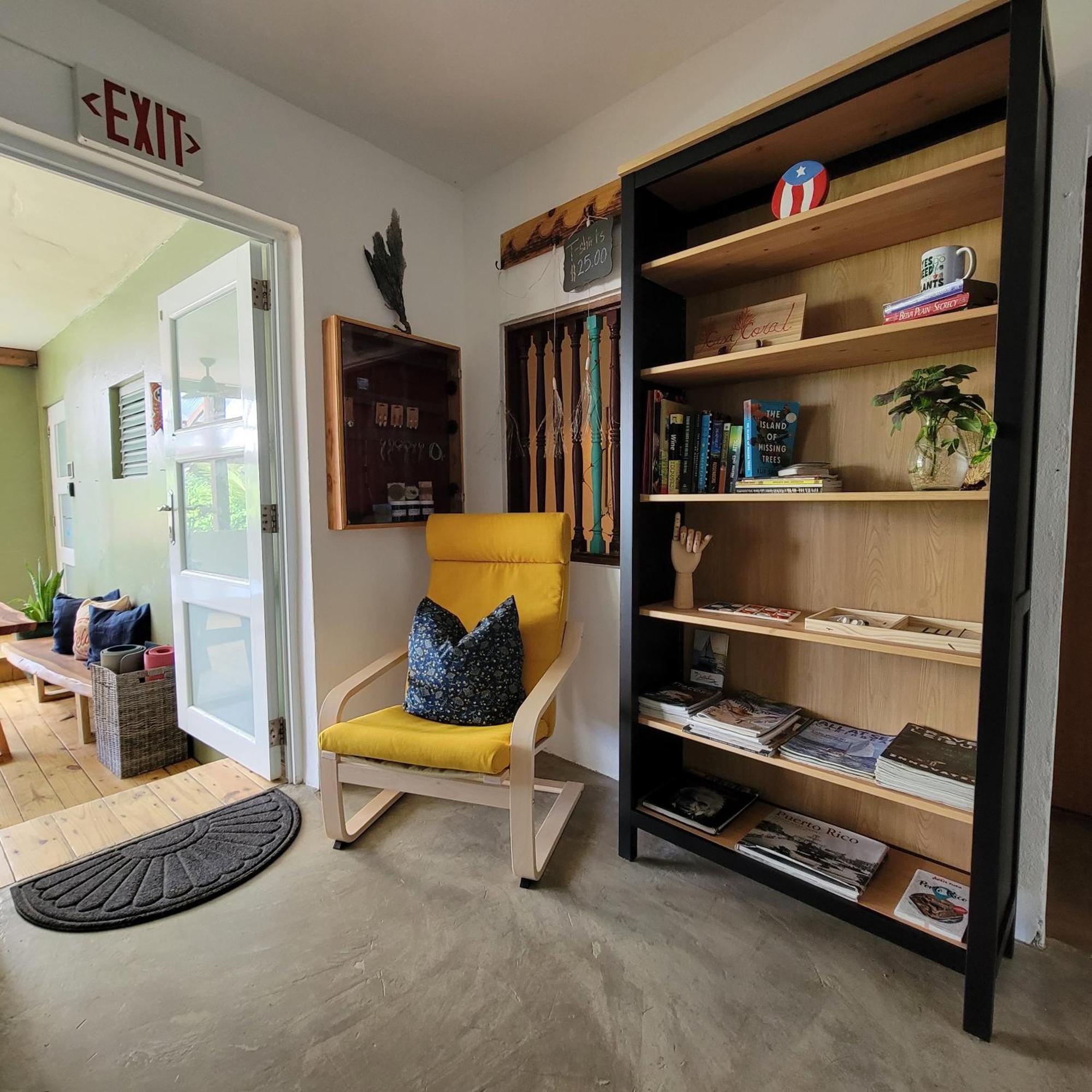 Casa Coral Hostel ลูควิโญ ภายนอก รูปภาพ